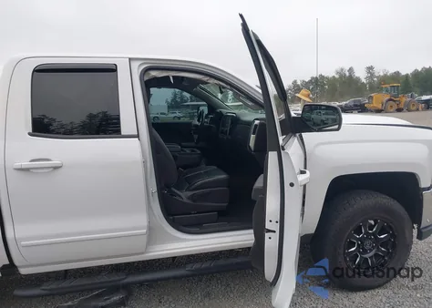 2016 Chevrolet Silverado 1500 1Lt из США, поврежденный, VIN 1GCVKREC0GZ111080